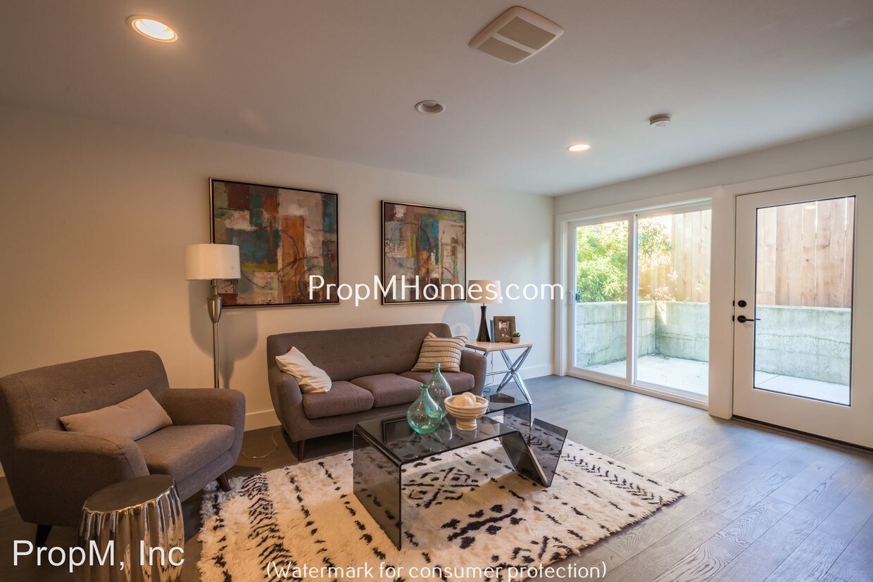 Foto principal - 4549 N Williams Ave