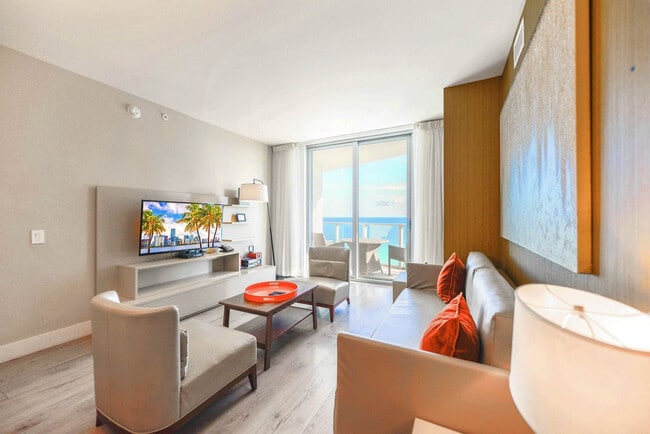 Building Photo - 4111 S Ocean Dr