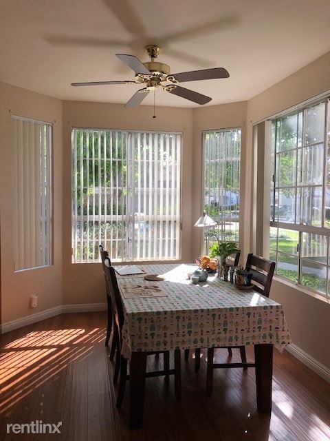Building Photo - 2 br, 2 bath Condo - 11460 Caminito La Bar
