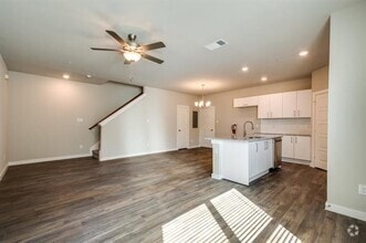 Building Photo - 700 Fallow Dr