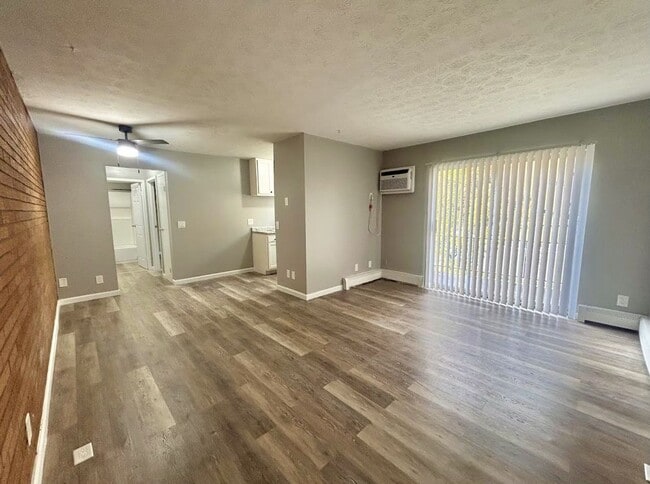 Foto del edificio - Recently Renovated 1-Bedroom Apartment in Northside