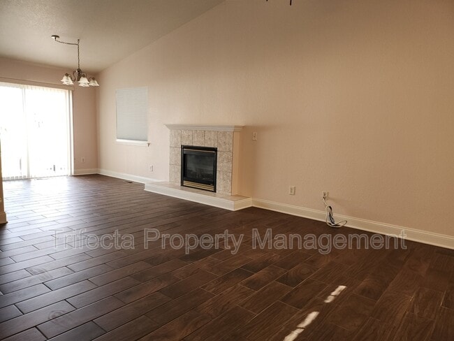 Foto del edificio - 347 Buckeye Ave