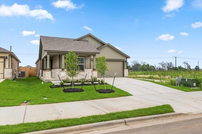 Building Photo - 487 Alamito Ave