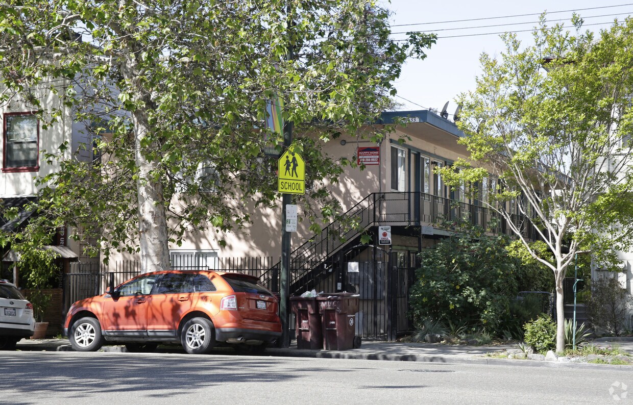 Primary Photo - 6433 Telegraph Apartments