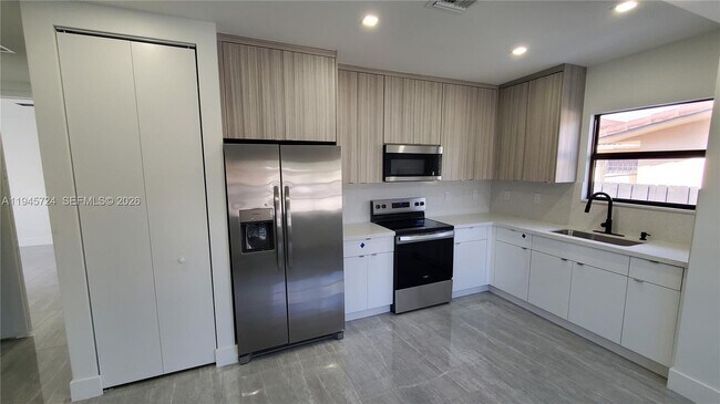 Foto del edificio - 40 SW 34th Ave