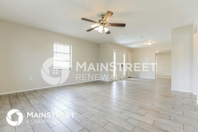 Foto del edificio - 1161 S Brink Ave