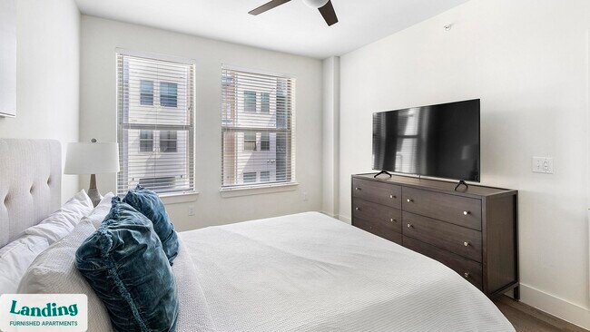 Foto del edificio - 5200 White Settlement Rd