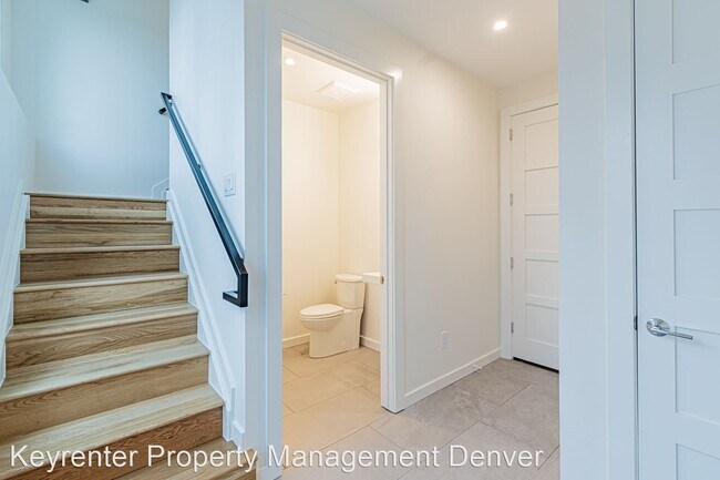 Building Photo - 2 br, 2.5 bath House - 1286 Osceola Street