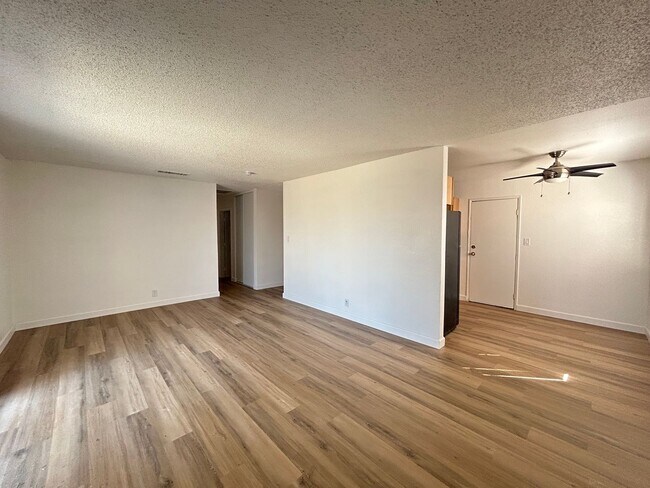 Foto del edificio - No HOA! 3 Bedroom 2 Bathroom House!