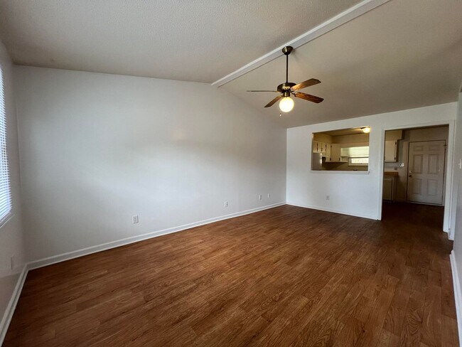 Building Photo - 1711 Wine Press Ct