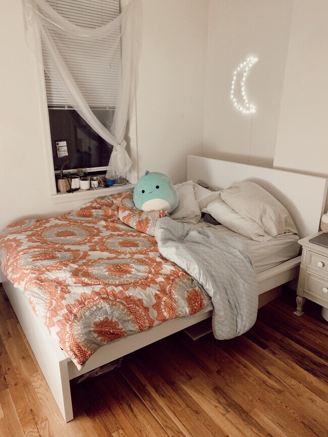 18 Mercer St Unit 1, Jersey City, NJ 07302 Apartments in Jersey City