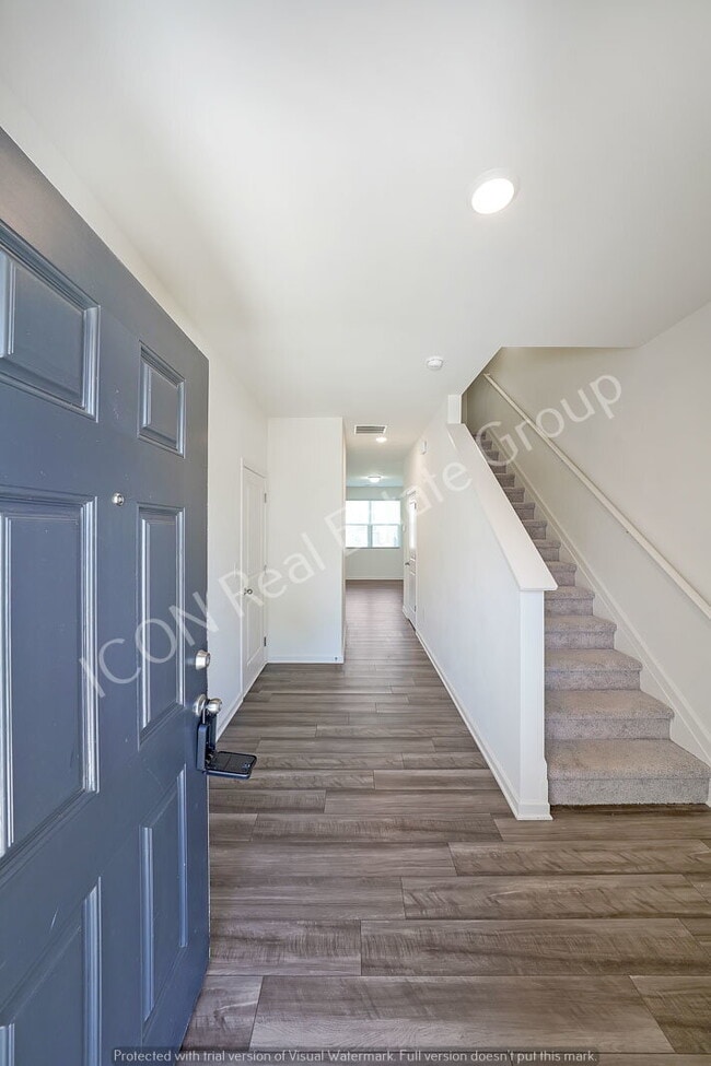 Foto del edificio - 3/2.5 Townhouse close to 41 and downtown