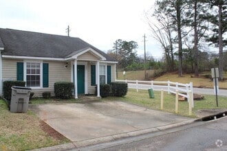 Building Photo - 100 Clara Jean Ct