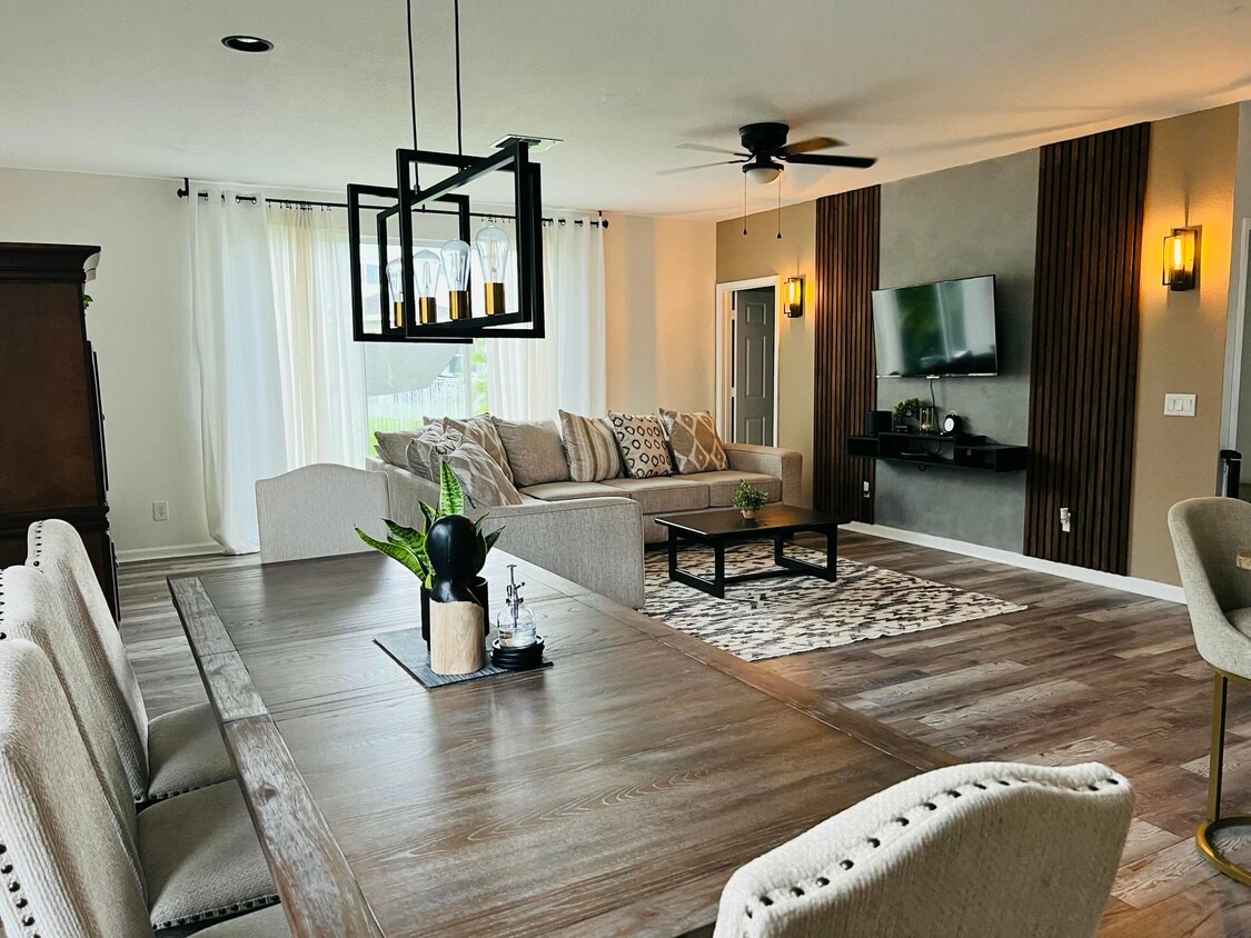 Foto del edificio - 1452 NW Leonardo Cir