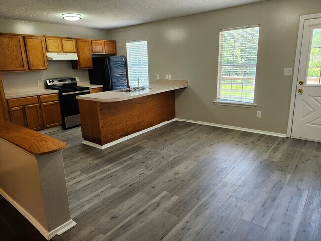 Foto del edificio - 3bed/2bath house