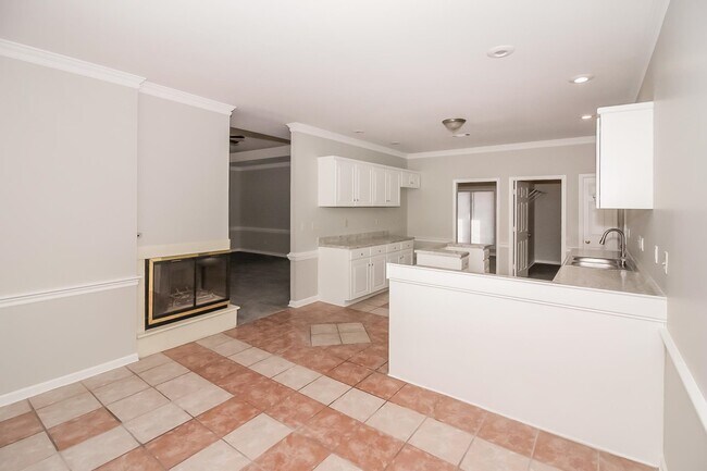 Foto del edificio - 4237 Monterey Dr