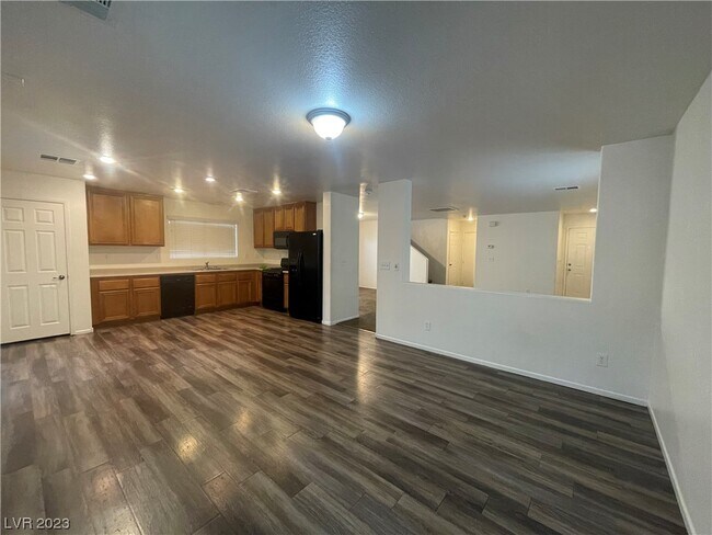 Foto del edificio - 6309 Mercer Valley St