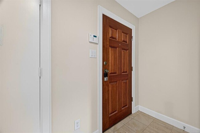 Foto del edificio - 11510 Main Ash