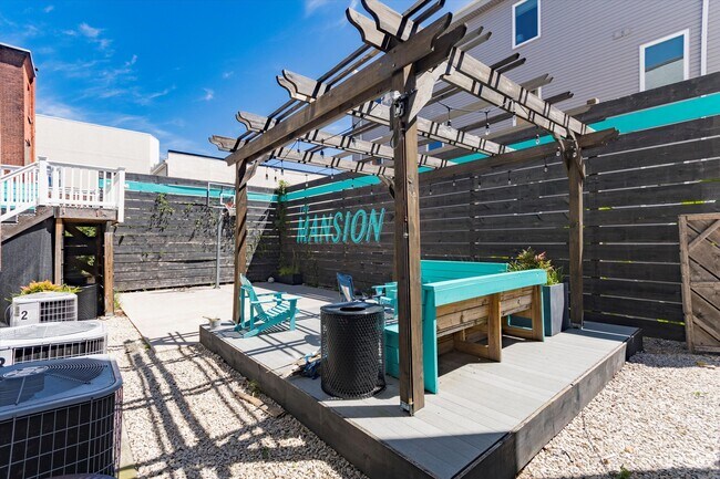 Foto del edificio - 1519-21 N 16TH ST Unit 32