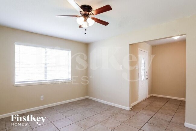 Building Photo - 29322 Brookchase Dr