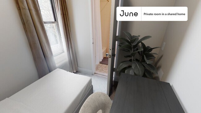 Foto del edificio - Room in Shared 3 bed/2 bath home in Hell's Kitchen