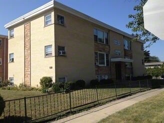 Primary Photo - 110 N Wolf Rd