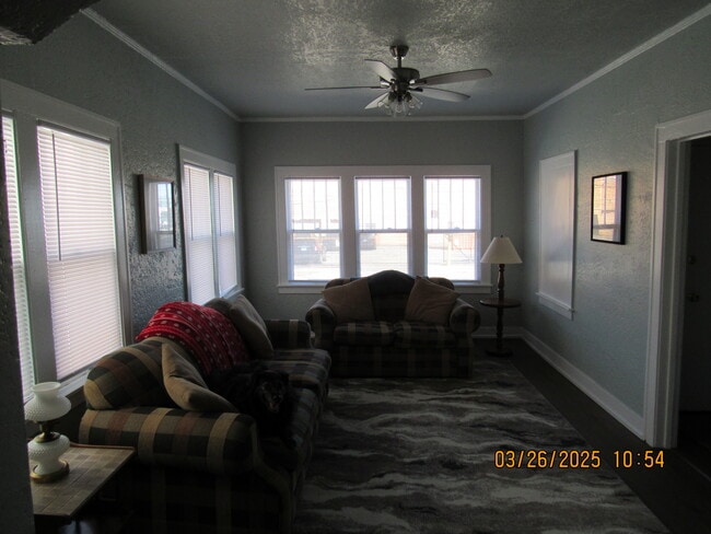 Foto del edificio - 206 Lake St