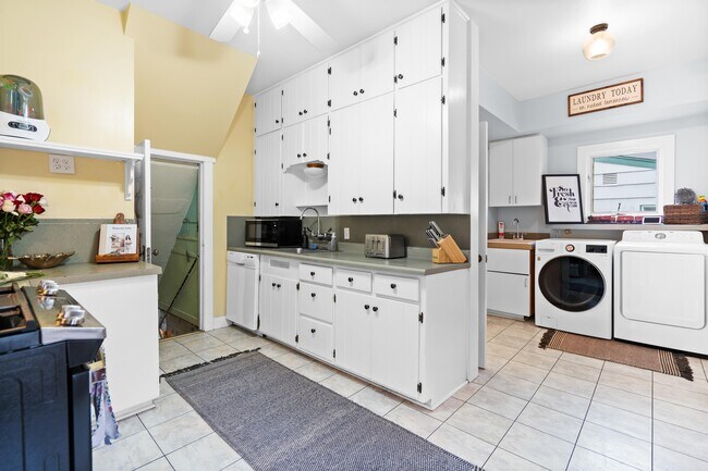 Foto del edificio - 4008 E 16th Ave