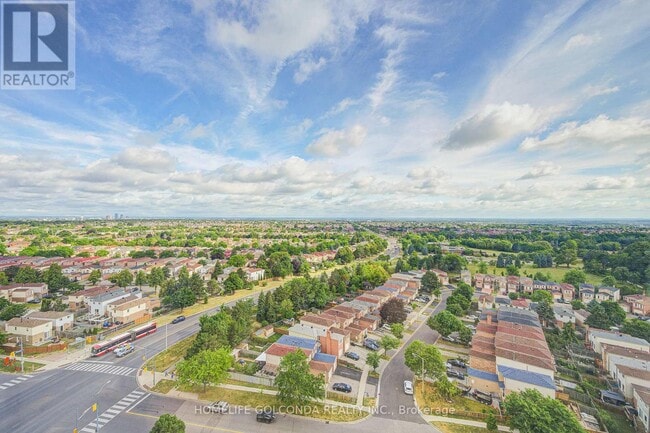 Building Photo - 160-1160 Alton Towers Cir