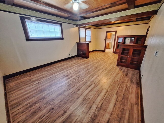 Foto del edificio - Charming 2 bed 1 bath