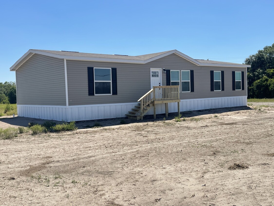 Primary Photo - 15807 Co Rd 672