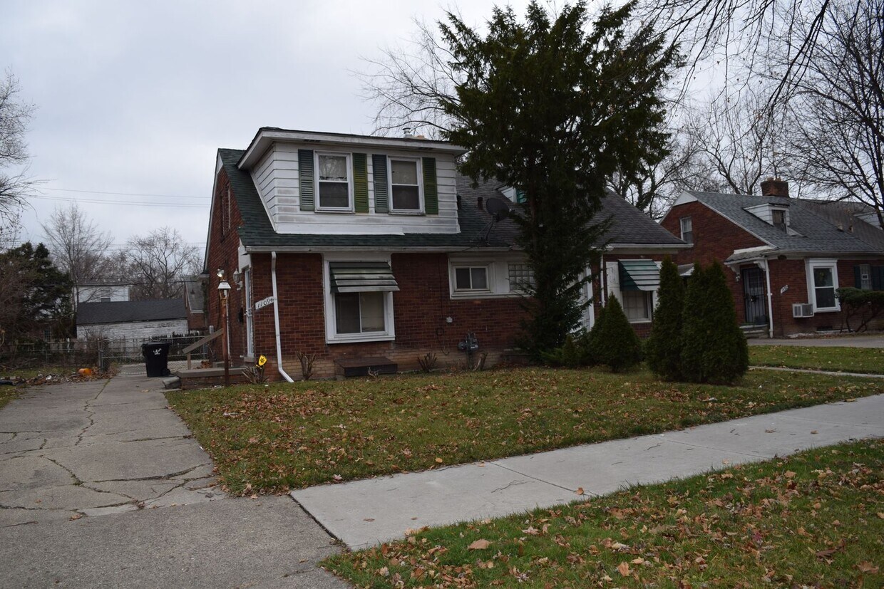 11094 Nottingham Rd, Detroit, MI 48224 House Rental in Detroit, MI