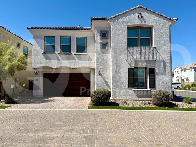 Building Photo - 678 N Bay Dr