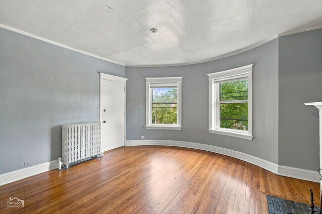 Foto del edificio - 1104 Dempster St