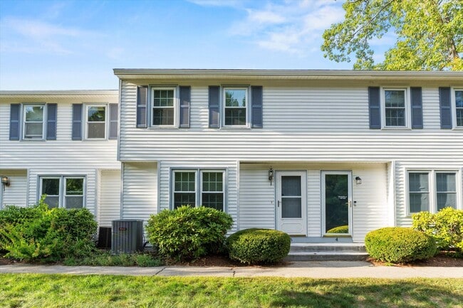 Building Photo - 6 Lochmere Ln