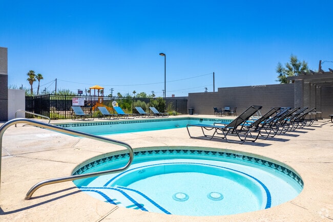 Pool - Hacienda Hills