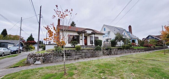 Foto del edificio - 2607 N Lawrence St