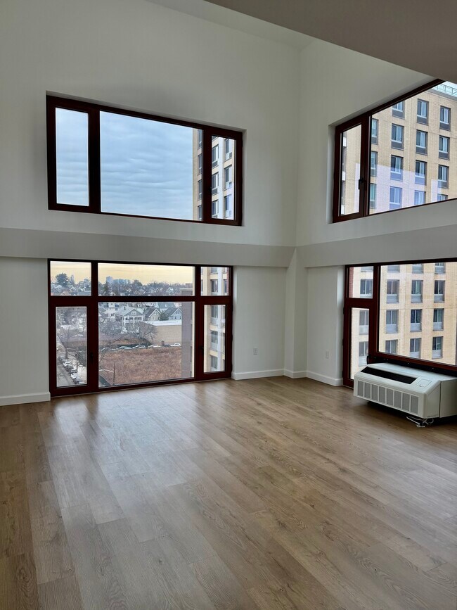 Building Photo - 226 Gramatan Ave