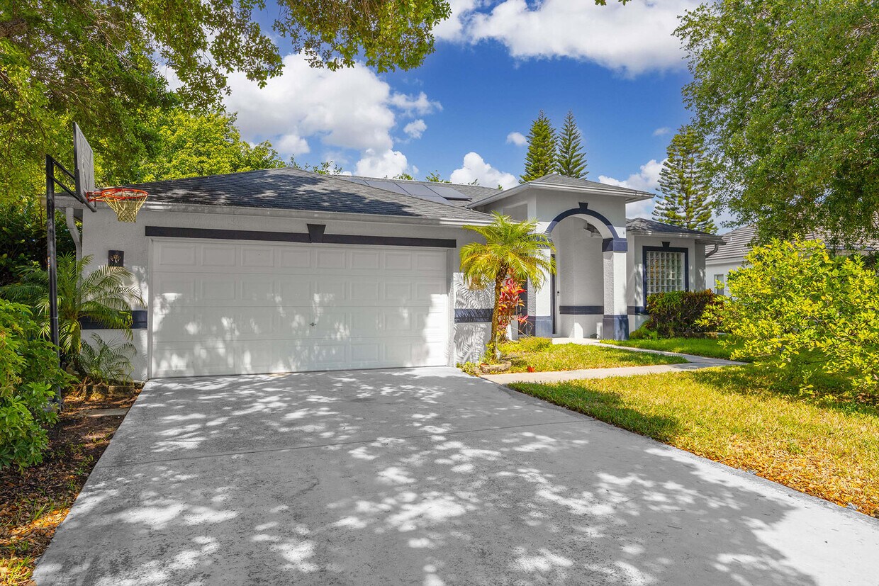 Primary Photo - 3041 Orange Grove Trail