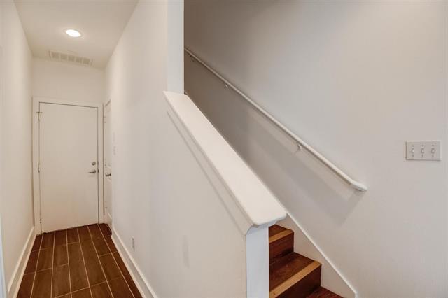 Building Photo - 1606 Tribeca Way