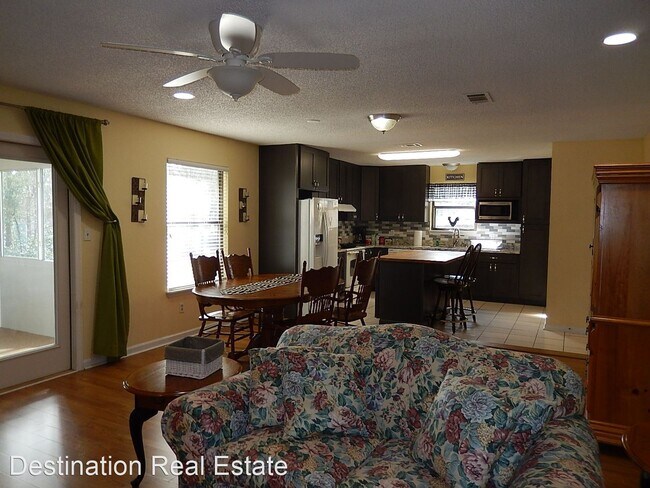 Foto del edificio - 3 br, 2 bath House - 6657 Man O War Trl