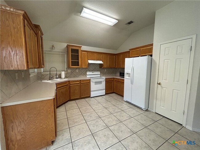 Building Photo - 4203 Esta Lee Ave