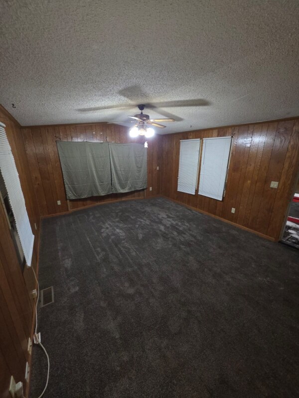 Foto del edificio - 4721 Marshall Ct