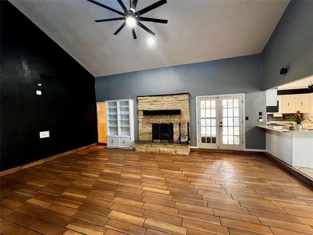 Foto del edificio - 4649 Oak Knoll St