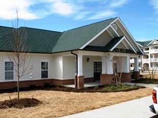 Primary Photo - Rowan Pointe Apartments