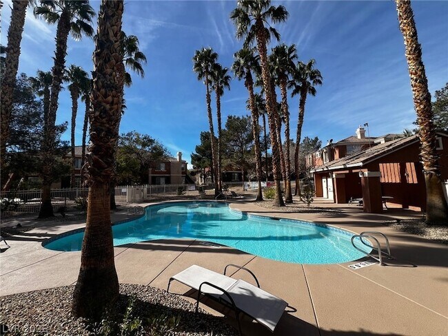 Foto del edificio - 1401 Seward St