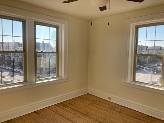 Building Photo - 241 Kearny Ave