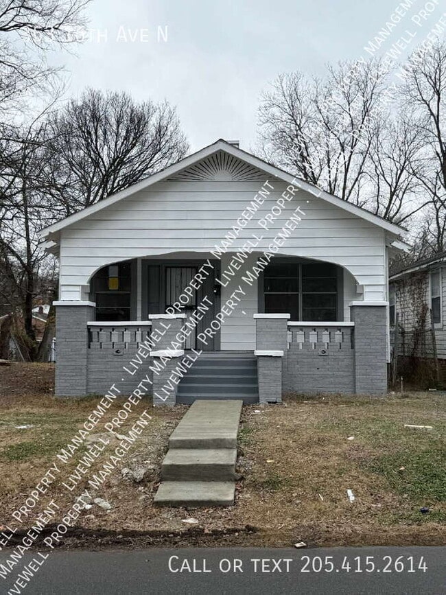 Building Photo - 353 16th Ave N