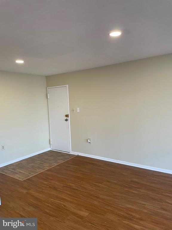 Building Photo - 4345 Ivymount Ct