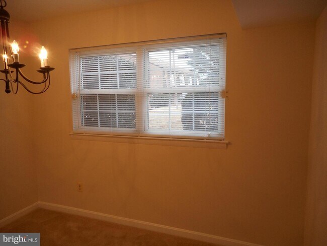 Building Photo - 9531 Hagel Cir